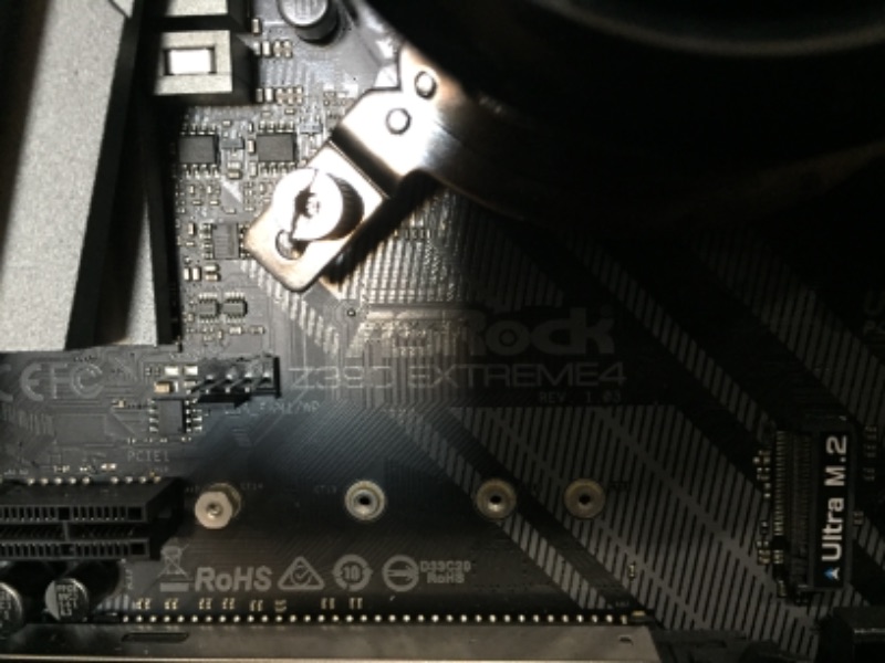 Photo 8 of DAMAGED ZOTAC PC GAMING COMPONENTS