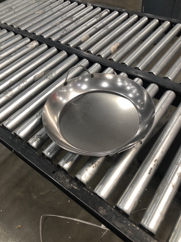 Photo 1 of 16 in stainless steel skillet 