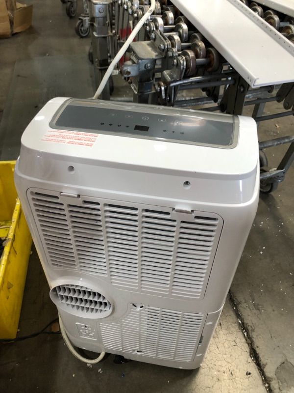 Photo 2 of BLACK+DECKER Portable Air Conditioner with Remote Control, 5,950 BTU DOE (12,000 BTU ASHRAE), Cools Up to 300 Square Feet, White, BPACT12WT
