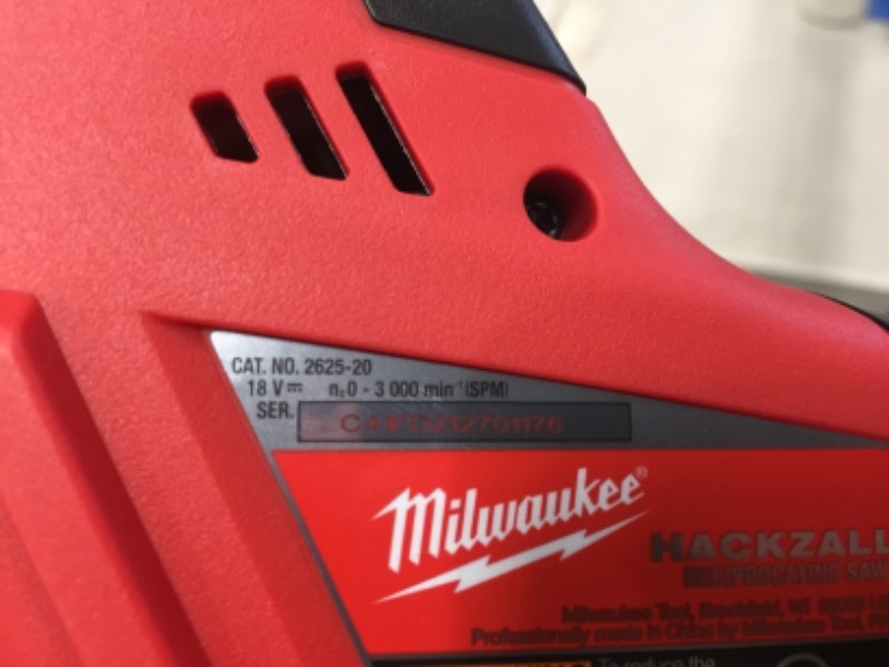 Photo 3 of Milwaukee
M18 18-Volt Lithium-Ion Cordless Hackzall Reciprocating Saw with 2.0 Ah Compact Battery