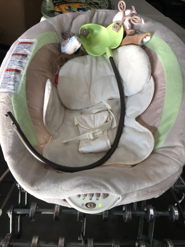 Photo 2 of Fisher-Price Deluxe Bouncer with Music, My Little Snugabunny
