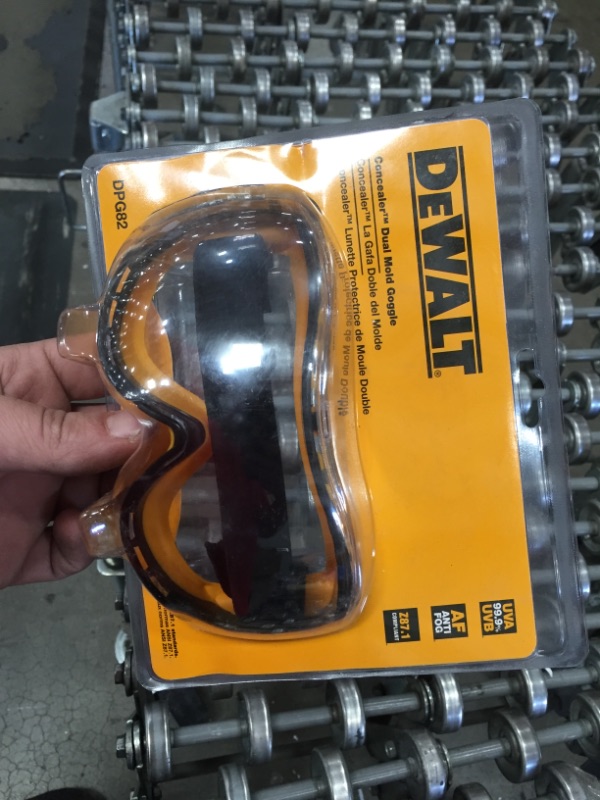 Photo 2 of DEWALT
Safety Goggles Concealer with Clear Anti-Fog Lens