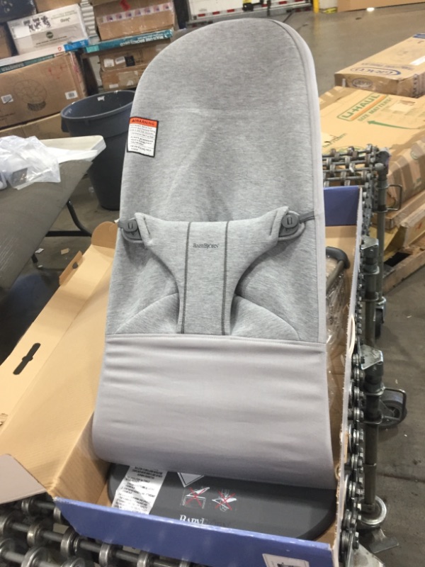 Photo 2 of BABYBJÖRN Bouncer Bliss, 3D Jersey, Light Grey