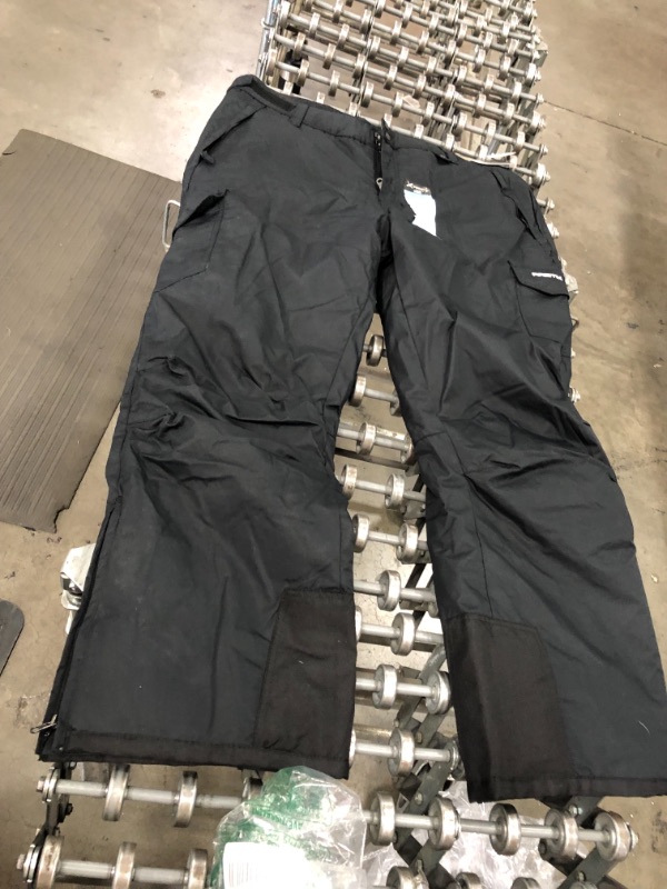 Photo 2 of Arctix Men's Snow Sports Cargo Pants XX LARGE ((44-46W) * 34L))