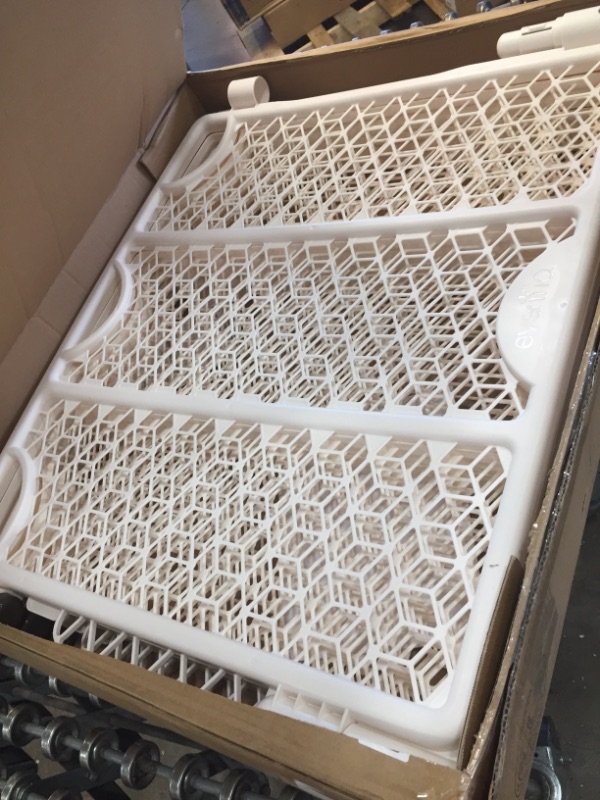 Photo 1 of Evenflo Versatile Play Space (Cream)