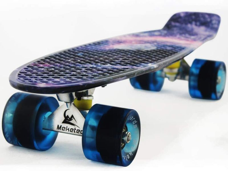 Photo 1 of Skateboards Complete 22 Inch Mini Cruiser Retro Skateboard for Kids Boys Youths Beginners
