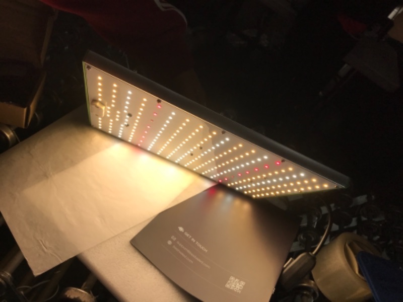 Photo 1 of BESTVA Dimmable Pro1000 LED Grow Light Built in Samsung LM301H Diodes and MeanWell Driver Full Spectrum Grow Lamp for 3x3ft Coverage Greenhouse Hydroponic Indoor Plants Veg and Flower
