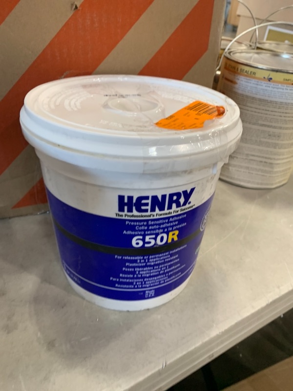 Photo 2 of 650R 1 Gal. Releasable Bond Pressure Sensitive Adhesive
