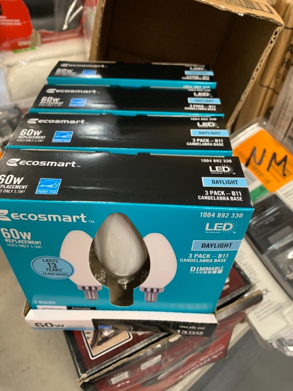 Photo 2 of 60-Watt Equivalent B11 Dimmable ENERGY STAR Frosted Glass Filament LED Vintage Edison Light Bulb Daylight (4 3-Packs)
