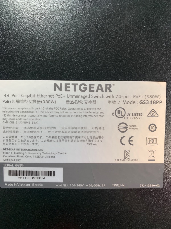 Photo 4 of NETGEAR 48-Port Gigabit Ethernet Unmanaged PoE+ Switch (GS348PP) - with 24 x PoE+ @ 380W, Desktop or Rackmount
AS IS UNABLE TO TEST 