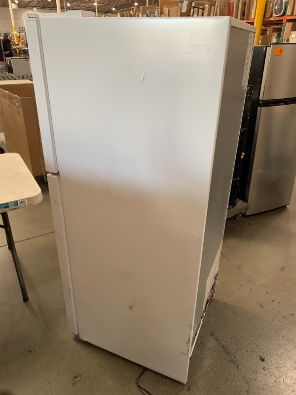 Photo 7 of 10.1 cu. ft. Top Freezer Refrigerator in White
