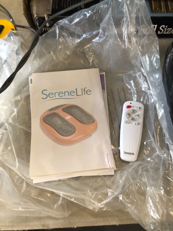 Photo 2 of SereneLife Hurtle Shiatsu Foot Massager Machine - Chinese Reflexology, Sitting Remote Control Option, Simple Cleaning Pads, 2 Functions Massage and Beating | Auto-Programs Adjustable Time & Settings
AS IS USED