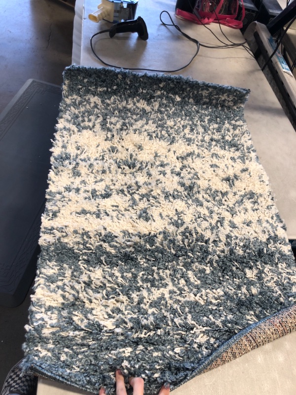 Photo 1 of 2'X3/ BONDI RUG COLLECTION, BLUE AND BEIGE
AS IS USED, DIRTY PLEASE SEE PHOTOS 