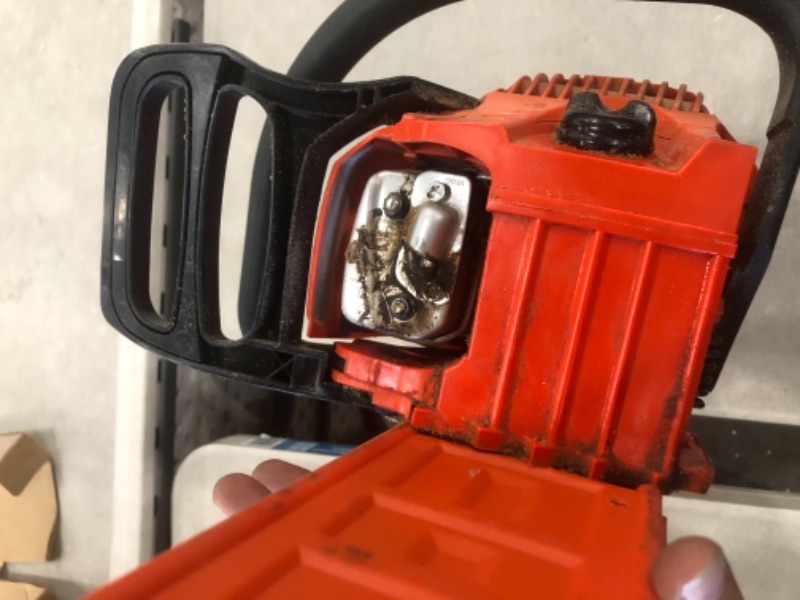 Photo 1 of 14 in. 30.5 cc Gas 2-Stroke Cycle Chainsaw
AS IS USED, DIRTY, PLEASE SEE PHOTOS 