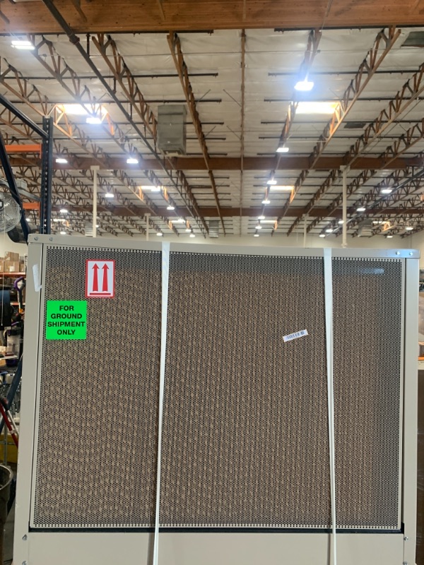 Photo 2 of 7000 CFM 2-Speed Side-Draft Wall/Roof 12 in. Media Evaporative Cooler for 2300 sq. ft. (Motor Not Included)
AS IS MINOR DAMAGE UNABLE TO TEST 