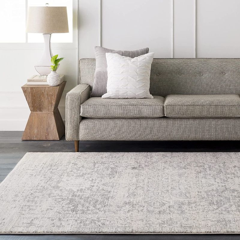 Photo 1 of 

ARTISTIC WEAVERS Janine Vintage Medallion Area Rug 3'11 inch x 5'7 inch Grey
Size:3'11" x 5'7"
Color:Grey