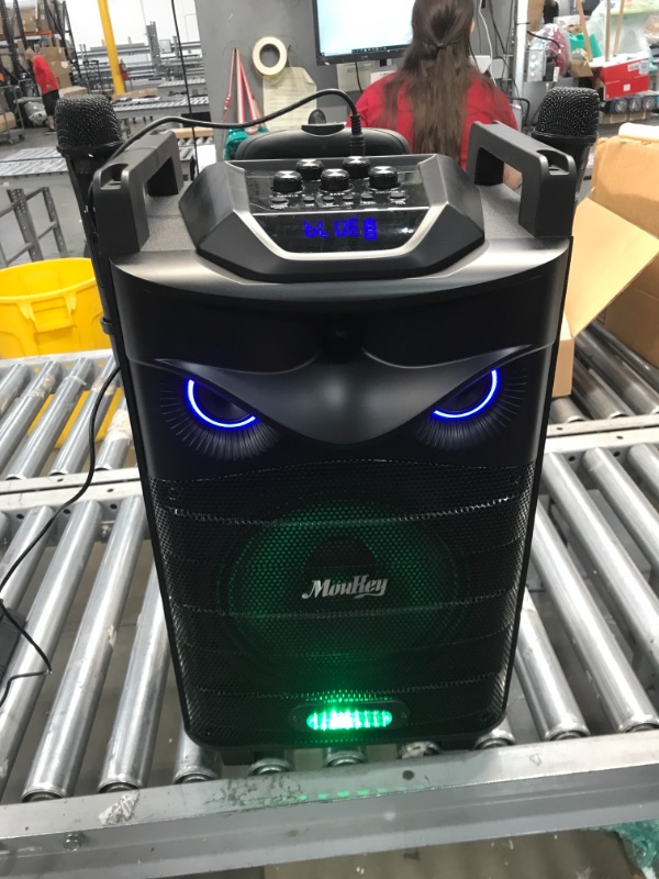 Photo 2 of Moukey Karaoke Machine Speaker,540W Peak Power Bluetooth 5.0 Karaoke System-PA Stereo with 10" Subwoofer,DJ Lights,2 Microphone,1 Tablet Holder,Rechargeable,Recording,MP3/USB/SD(RMS 160W to 540W Peak)

/TESTED, POWERS ON!//COMPLETE SET
