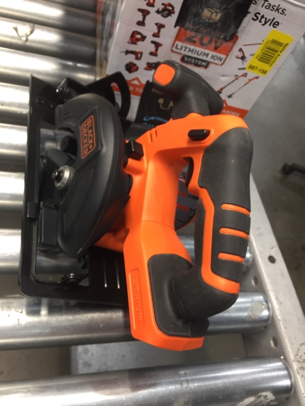 Photo 2 of *No blade*
BLACK+DECKER 20V Max Lithium-Ion Cordless 5.5-Inch Circular Saw, Bare Tool (No Battery), BDCCS20B