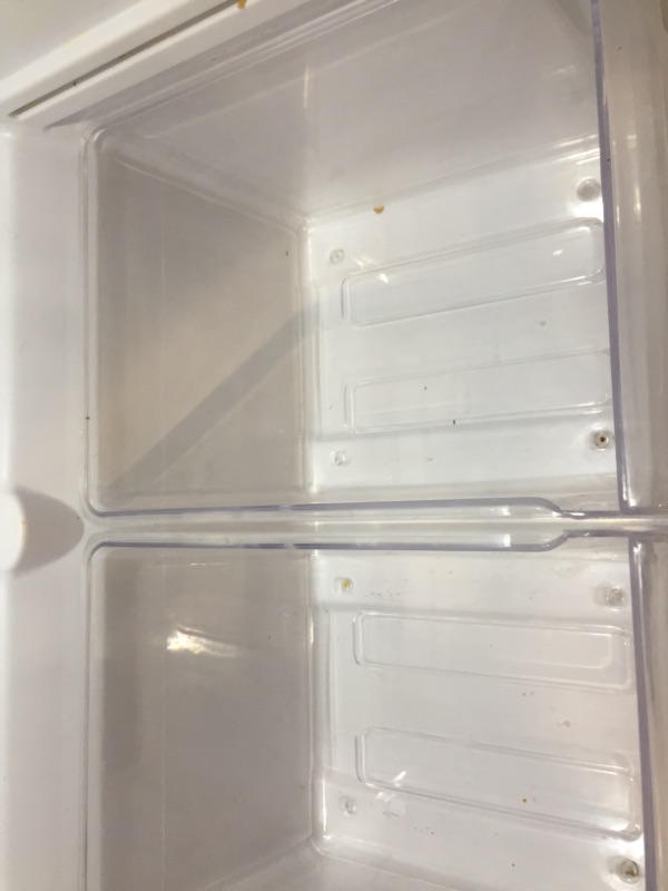 Photo 7 of *Growing mold inside* *For parts only* *Damage shown in pictures*
10.1 cu. ft. Top Freezer Refrigerator in White
