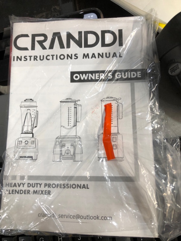 Photo 2 of CRANDDI Professional Countertop Blenders for Kitchen,1500W,70oz BPA-Free Jar,10 Speeds Commercial Blenders for Shakes and Smoothies,Easy to Clean,YL-010-B New
