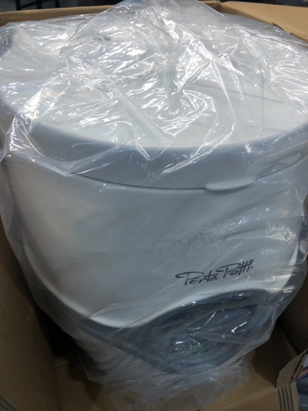 Photo 3 of THETFORD PORTA POTTI 565E