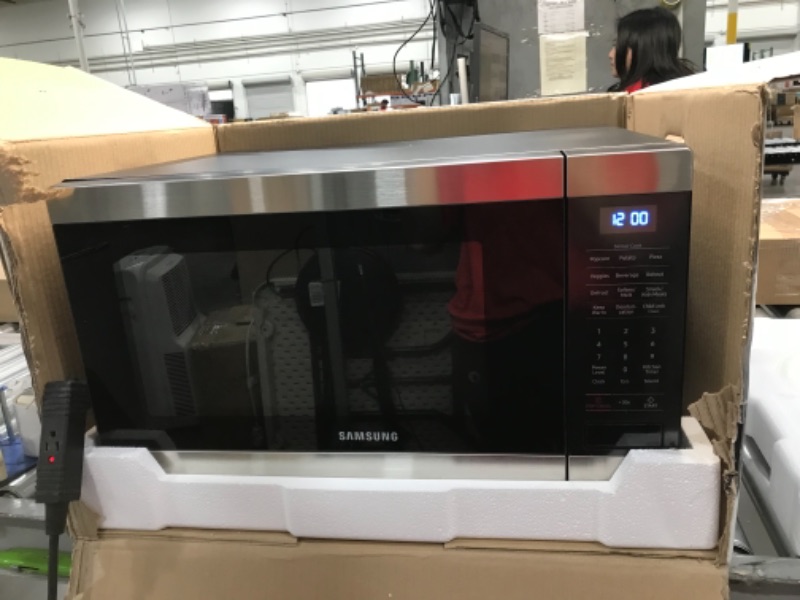 Photo 3 of 1.9 cu. ft. Countertop Microwave with Sensor Cook in Stainless Steel
