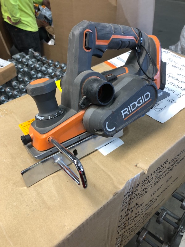 Photo 2 of *USED*
*MISSING dust bag* 
RIDGID 18-Volt OCTANE Cordless Brushless 3-1/4 in. Hand Planer (Tool Only)