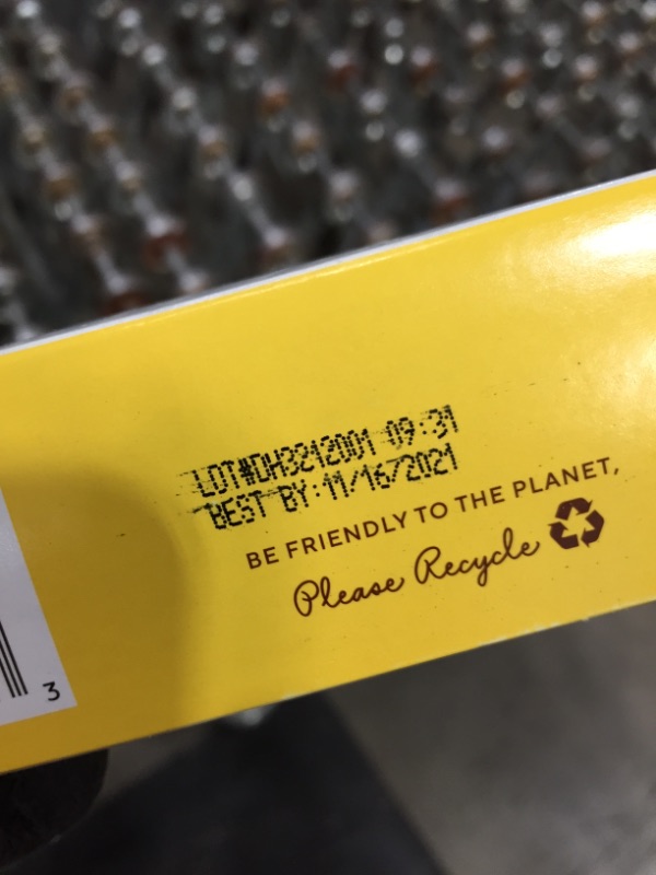 Photo 3 of *EXPIRES Nov 16 2021*
Simple Mills Almond Flour, Cauliflower Pizza Dough Mix, Gluten Free, Made with whole foods, (Packaging May Vary)
