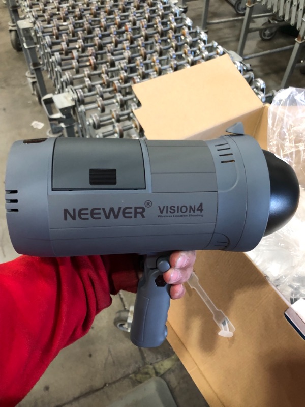 Photo 4 of ***NOT FUNCTIONAL*** Neewer Vision 4 300W GN60 Outdoor Studio Flash Strobe Li-ion Battery Powered Cordless Monolight with 2.4G Wireless Trigger, 700 Full Power Flashes, Recycle in 0.4-2.5 Sec, Bowens Mount
