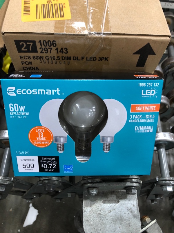 Photo 2 of EcoSmart 60-Watt Equivalent G16.5 Globe Dimmable Energy Star Clear Glass Filament Vintage LED Light Bulb Daylight (3-Pack set of 4 )
