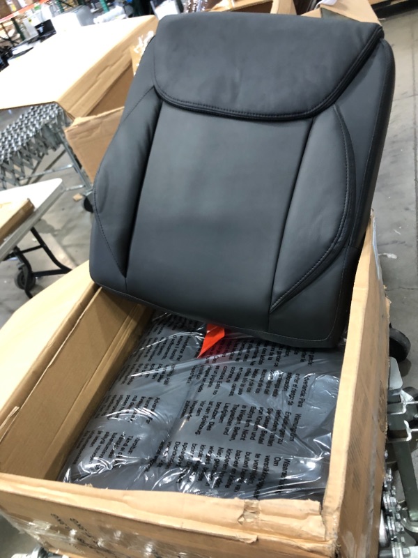 Photo 1 of Amazon Basics Classic Puresoft Padded Mid-Back Office Computer Desk Chair with Armrest - Black
FOR PARTS ONLY!!!
