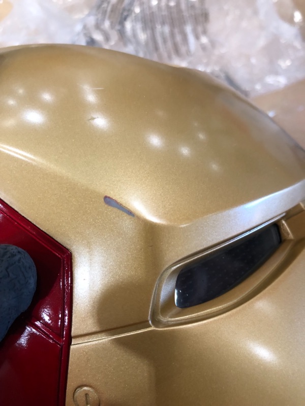 Photo 5 of *SEE last pictures for damage*
Avengers Marvel Legends Iron Man Electronic Helmet
