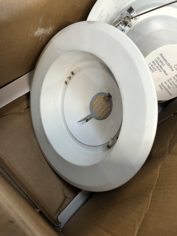 Photo 4 of *USED*
*SEE last pictures for damage*
Commercial Electric 5/6 in. Matte White Integrated LED Recessed Trim 5-Ways (4-Pack)