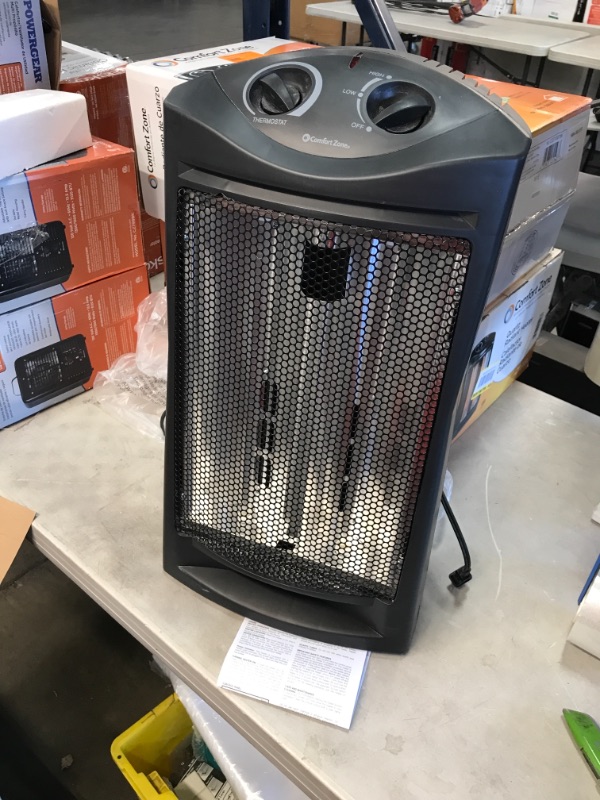 Photo 2 of *USED*
Comfort Zone 1500-Watt Electric Quartz Infrared Radiant Tower Heater Space Heater