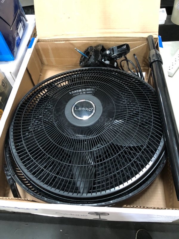 Photo 2 of *previously opened*
Lasko Cyclone Adjustable-Height 18 in. 3 Speed Black Oscillating Pedestal Fan