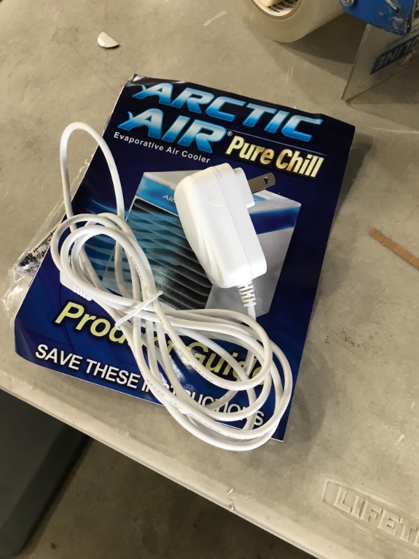 Photo 3 of *USED*
Ontel Arctic Air Pure Chill Evaporative Ultra Portable Personal Air Cooler with 4-Speed Air Vent, As Seen on TV
