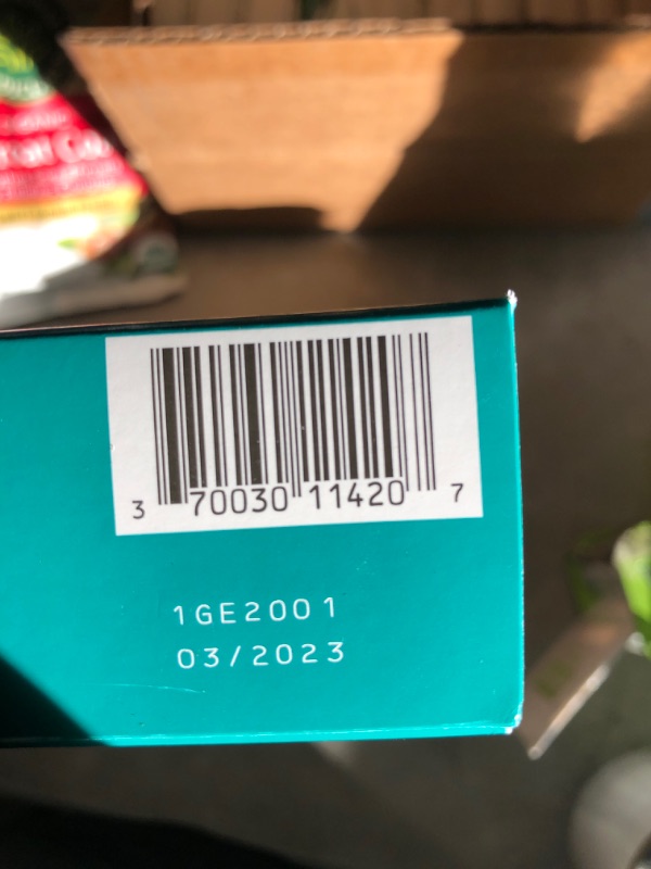Photo 3 of Amazon Basic Care Lansoprazole Delayed Release Capsules, 15 mg, Proton Pump Inhibitor, Treats Frequent Heartburn, Day or Night, 42 Count Expires March 2023 
