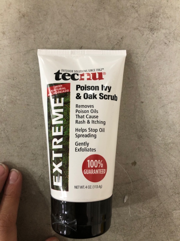 Photo 2 of 4 oz. Tube Tecnu Extreme Poison Ivy Scrub
