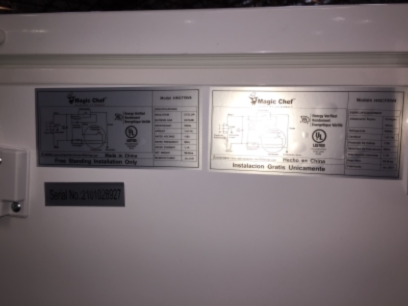 Photo 3 of 5.0 cu. ft. Chest Freezer in White
