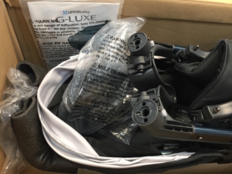 Photo 2 of 2018 UPPAbaby G-Luxe Stroller - Jordan (Charcoal/Silver)