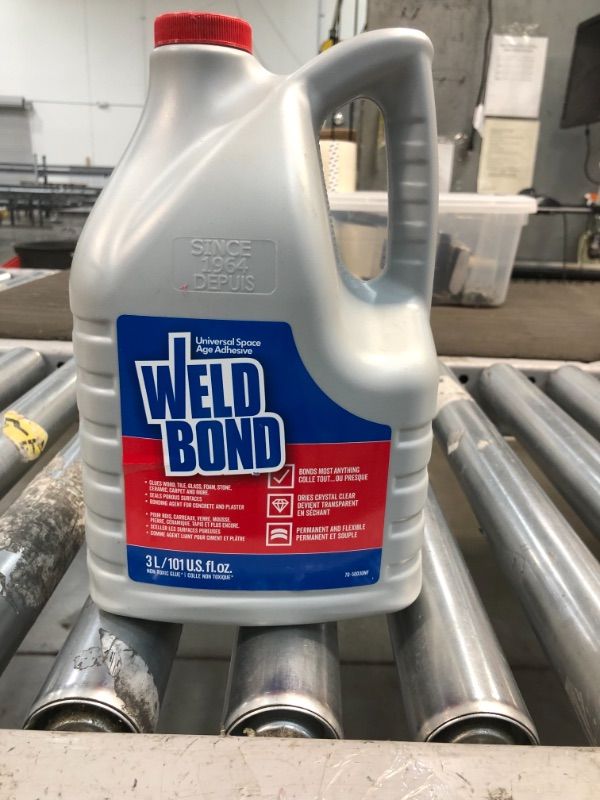 Photo 2 of Weldbond 8-50030 Universal Adhesive, 101 fl. oz.

