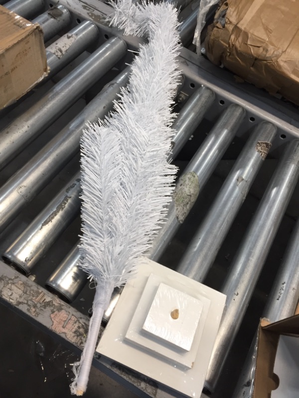Photo 1 of 3FT Classic White Christmas Tree White Tinsel White Feather Tree Vintage Retro Tabletop Centerpiece Christmas Merchandising Retail Display Tree
