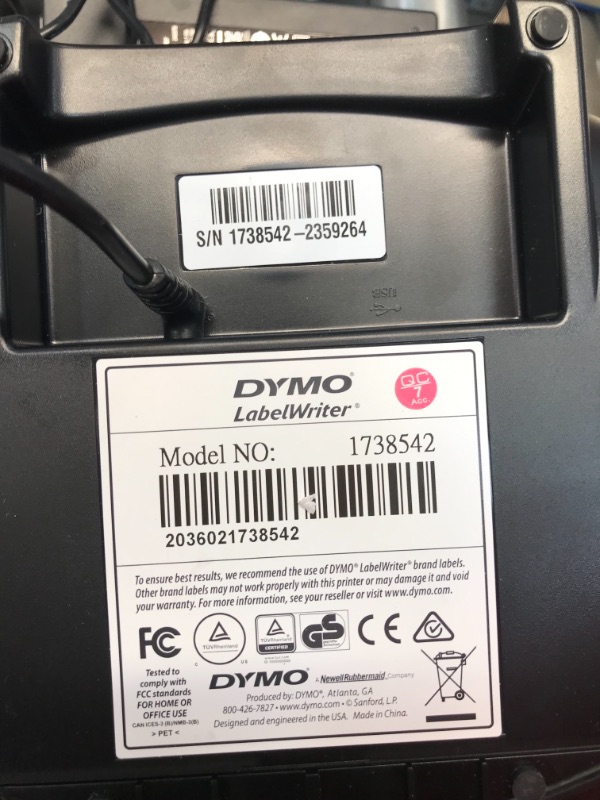 Photo 4 of DYMO 1755120 LabelWriter 4XL Thermal Label Printer
