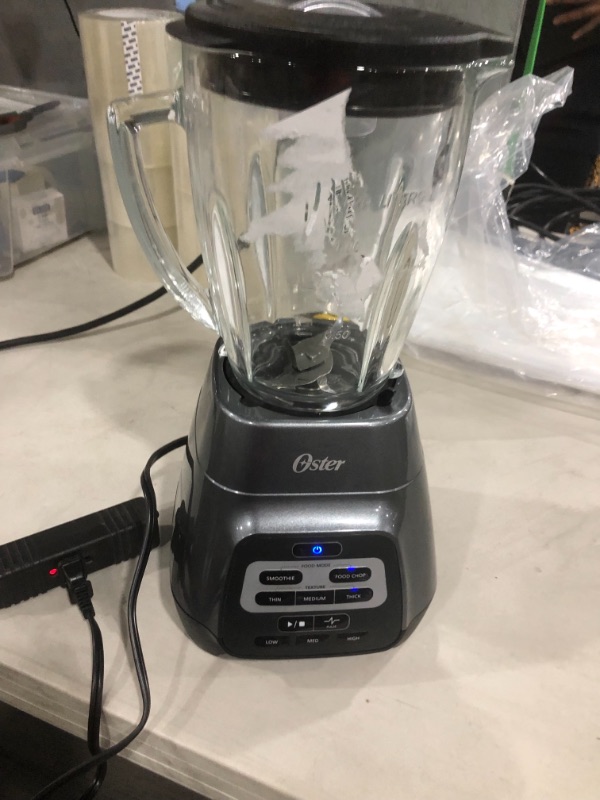 Photo 2 of **parts only ** Oster Master Series Blender with Texture Select Settings, Blend-N-Go Cup and Glass Jar, Grey, 6 Cups
