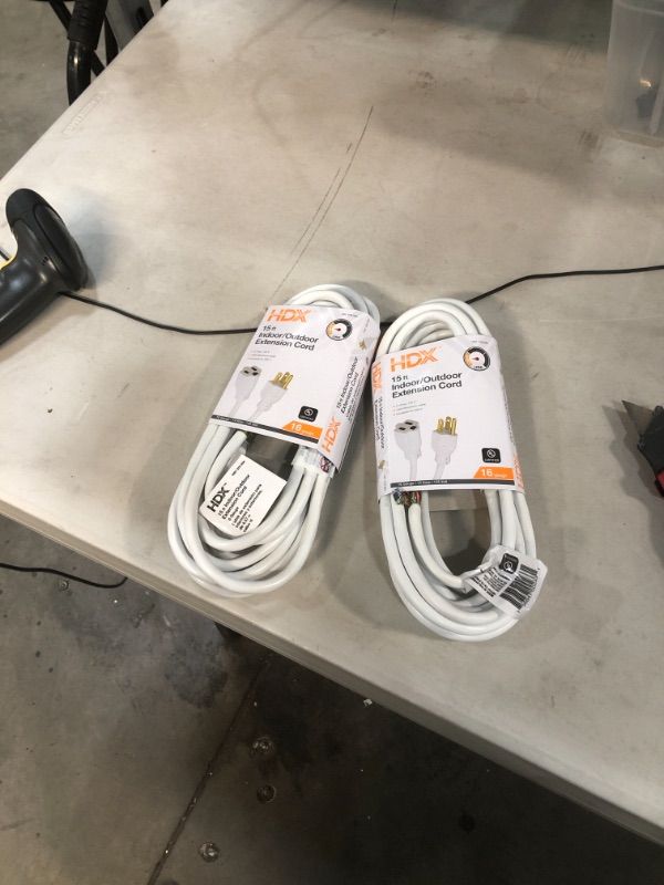 Photo 2 of 15 Ft. 16/3 Indoor/Outdoor Extension Cord, White
