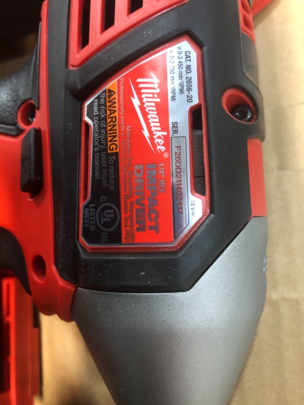 Photo 3 of Milwaukee M18 Cordless LITHIUM-ION 6-Tool Combo Kit (2696-26)
Roll over image to zoom in
Milwaukee M18 Cordless LITHIUM-ION Tool Combo Kit (