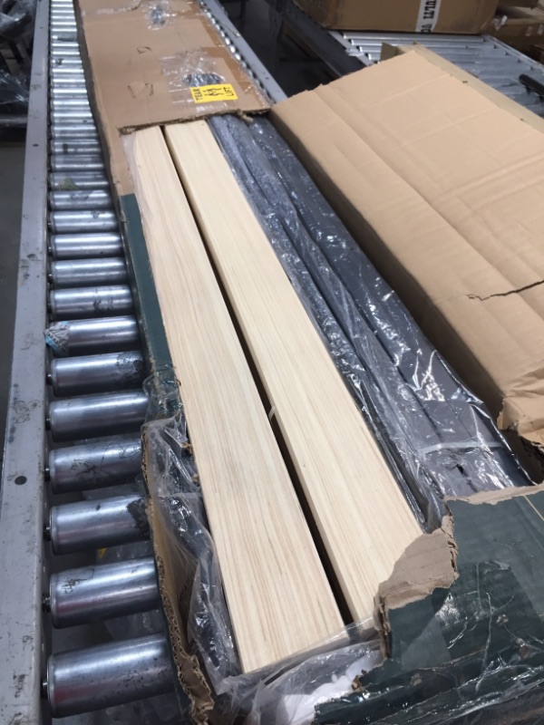 Photo 1 of zinus 4 inch low profile metal smart box spring / mattress foundation / wood slat support / easy assembly, king