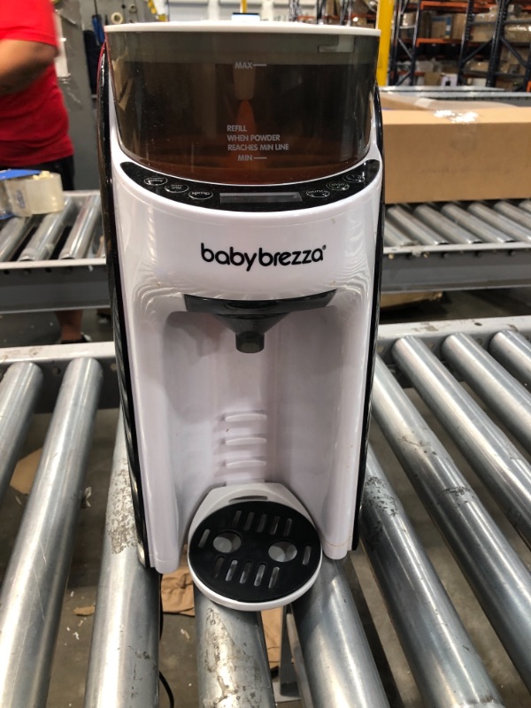 Photo 2 of Baby Brezza New and Improved Formula Pro Advanced Dispenser Machine