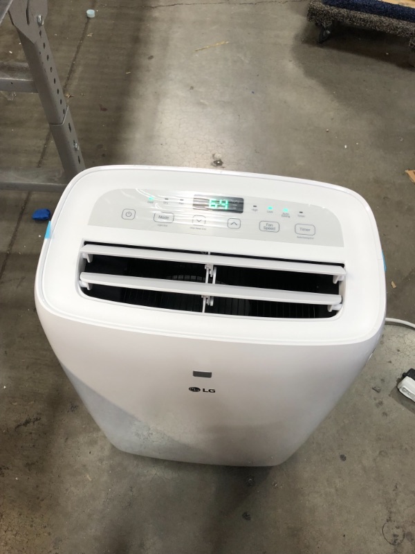 Photo 3 of 6,000 BTU Portable Air Conditioner** BLOWS ICE COLD**