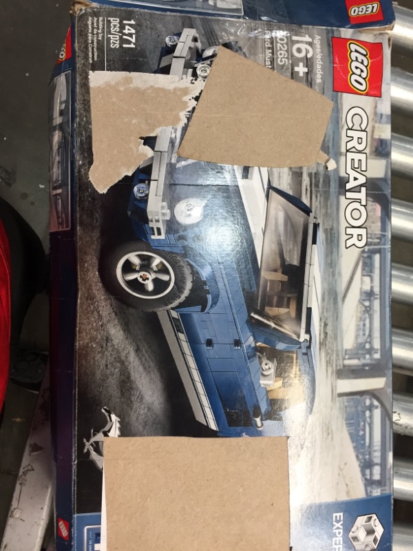 Photo 1 of LEGO Creator Expert Vehicles Ford Mustang 10265